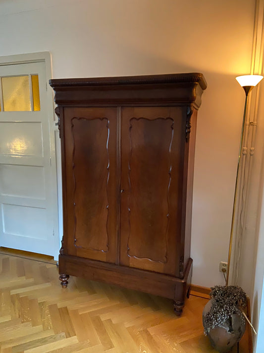 Antieke biedermeier meubelen - Een elegant en sfeervol meubel voor ieder interieur.