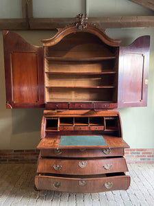 antieke kasten, antiek topbureau, den ouden steegh, Antieke kasten, antiek topbureau, den ouden steegh, antiek secretaire, antiek bureau, antiek buro, antiek kabinet, antieke mahonie kast, antieke mahonie bureau, antiek buiksecretaire, antieke schrijftafel, antiek Empire bureau, antieke Empire secretaire.