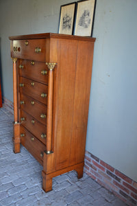 antieke kasten, antieke chiffoniere, den ouden steegh, antieke kasten, antieke chiffoniere, den ouden steegh, antieke ladekast, antiek dressoir, antieke ladekast, antieke ladenkast, antieke Empire kast, antieke Empire ladekast.