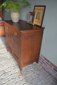 antieke kasten, antieke meidenkast, den ouden steegh, antieke kasten, antieke meidenkast, den ouden steegh, antiek dressoir, antieke Art Deco meidenkast, antieke commode, antieke ladekast, antieke strakke eiken kast.