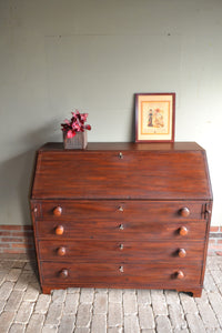 antieke kasten, antieke secretaire, den ouden steegh, antieke bureaus, antieke secretaire, Den OUden Steegh,, antiek bureau, antiek buro, antieke schrijftafel, antieke secretaire, antieke schrijftafel, antieke ladekast, antieke ladenkast.