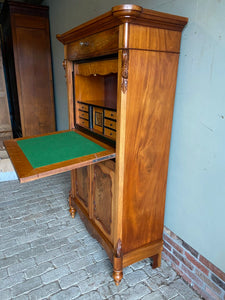 antieke kasten, antieke secretaire, den ouden steegh, antieke kasten, antieke secretaire, den ouden steegh, antiek bureau, antiek buro, antieke biedermeier kast, antieke biedermeier secretaire, antieke schrijftafel, antieke mahonie kast