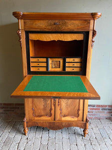 antieke kasten, antieke secretaire, den ouden steegh, antieke kasten, antieke secretaire, den ouden steegh, antiek bureau, antiek buro, antieke biedermeier kast, antieke biedermeier secretaire, antieke schrijftafel, antieke mahonie kast