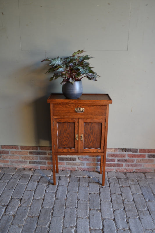 Antiek eiken houten Art Deco halkastje